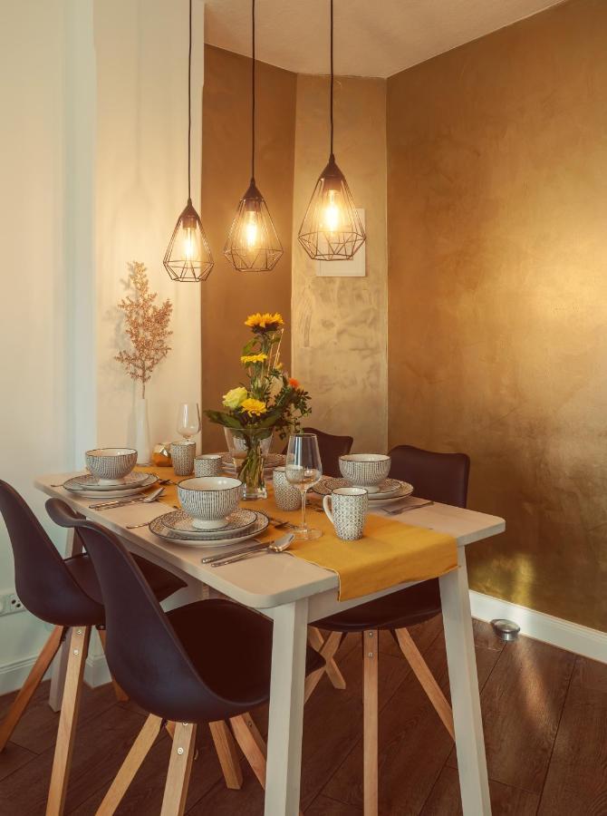 Goldrausch - Glanzvolle Ferienwohnung In Meissen Am Lutherplatz מראה חיצוני תמונה
